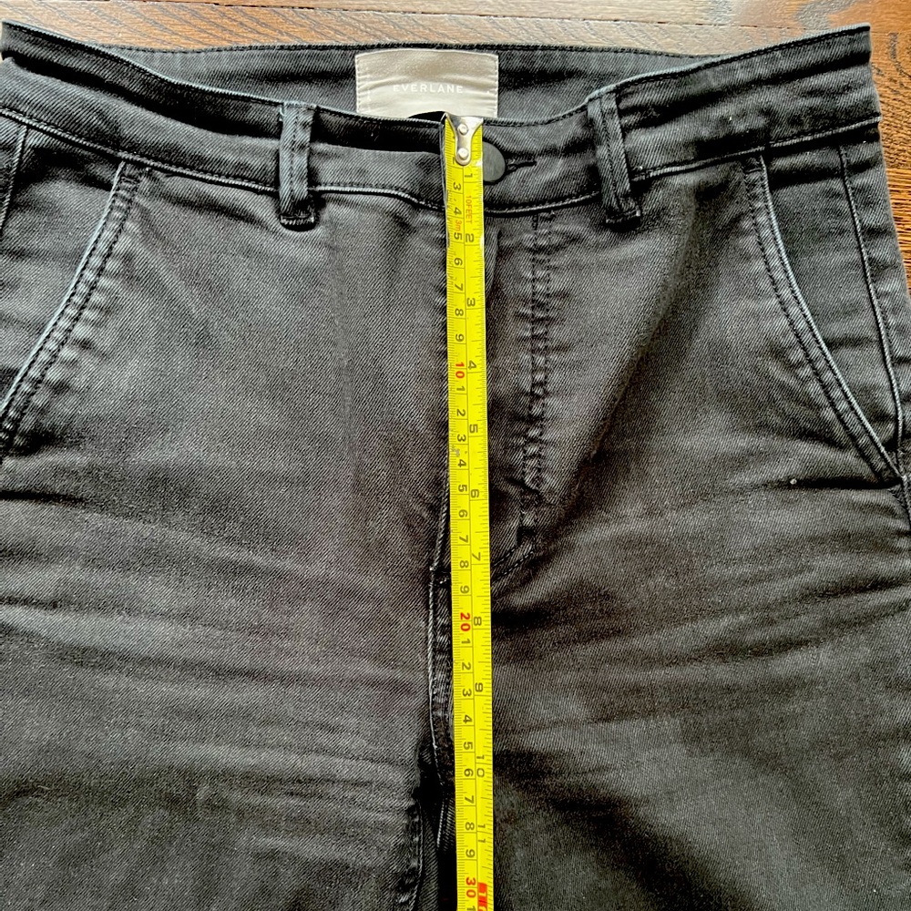Everlane, The Straight-Leg Crop in Black, Size 4 - Picture 6 of 10
